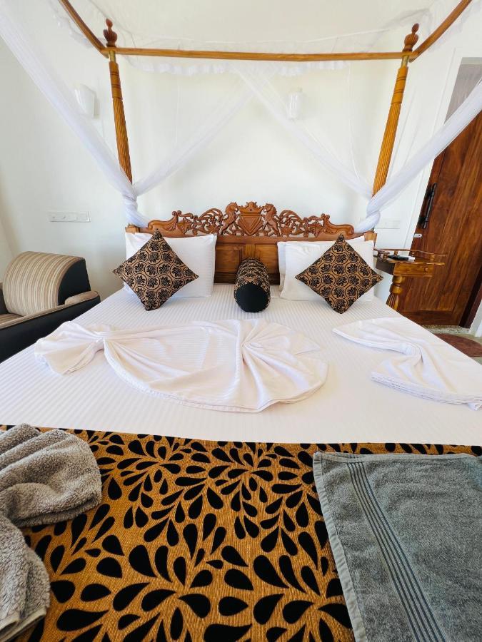 Top Secret Beach Hotel Ματάρα Εξωτερικό φωτογραφία