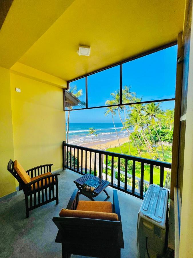 Top Secret Beach Hotel Ματάρα Εξωτερικό φωτογραφία